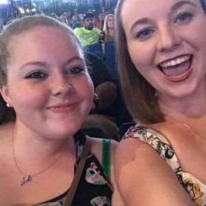 Meet your Posher, Ciera